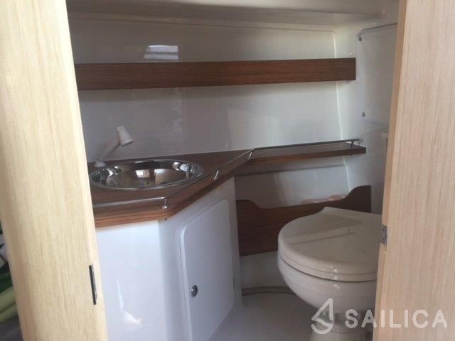 Cap Camarat 7.5 WA - Yacht Charter Sailica