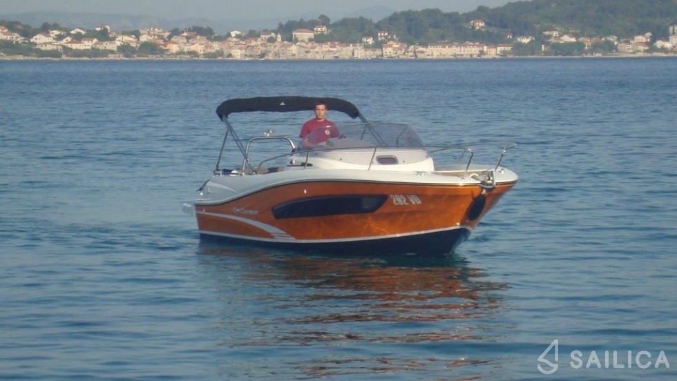 Cap Camarat 7.5 WA - Yacht Charter Sailica