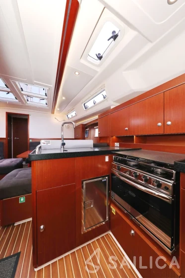 Hanse 455 - Yacht Charter Sailica
