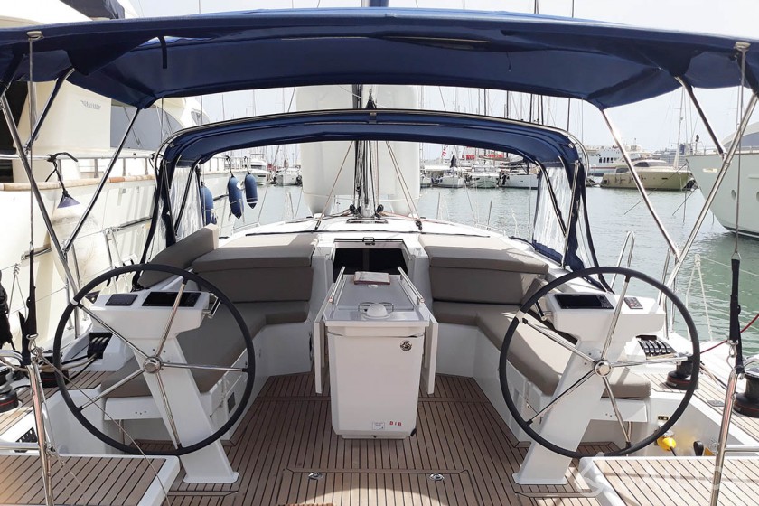 Oceanis 46.1 - Yacht Charter Sailica