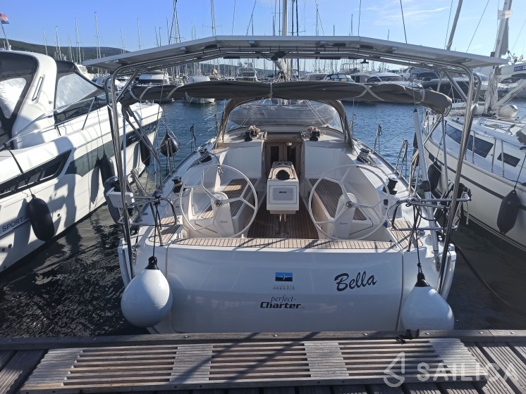 Bavaria 41 Cruiser - Yacht Charter Sailica