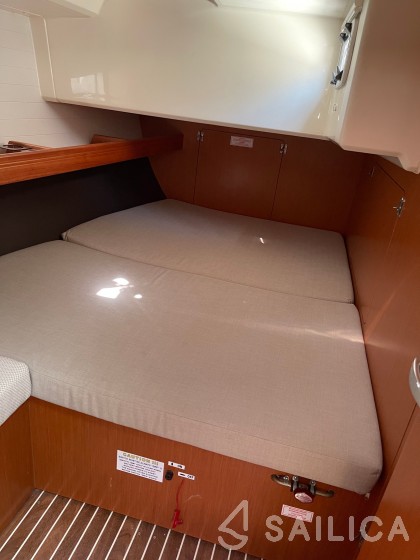 Bavaria 41 Cruiser - Yacht Charter Sailica