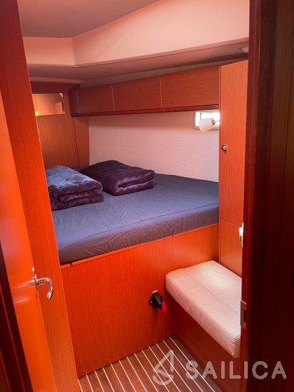 Bavaria 41 Cruiser - Yacht Charter Sailica
