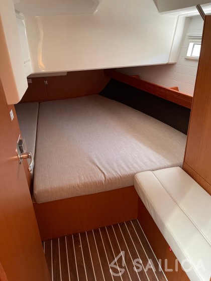 Bavaria 41 Cruiser - Yacht Charter Sailica