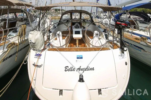 Bavaria 37 Cruiser - Yacht Charter Sailica