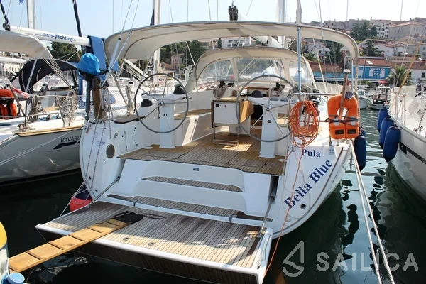 Bavaria 45 Cruiser - Yacht Charter Sailica