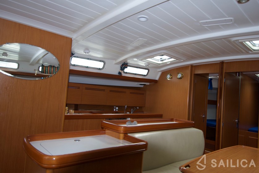 Cyclades 50.5 - Yacht Charter Sailica
