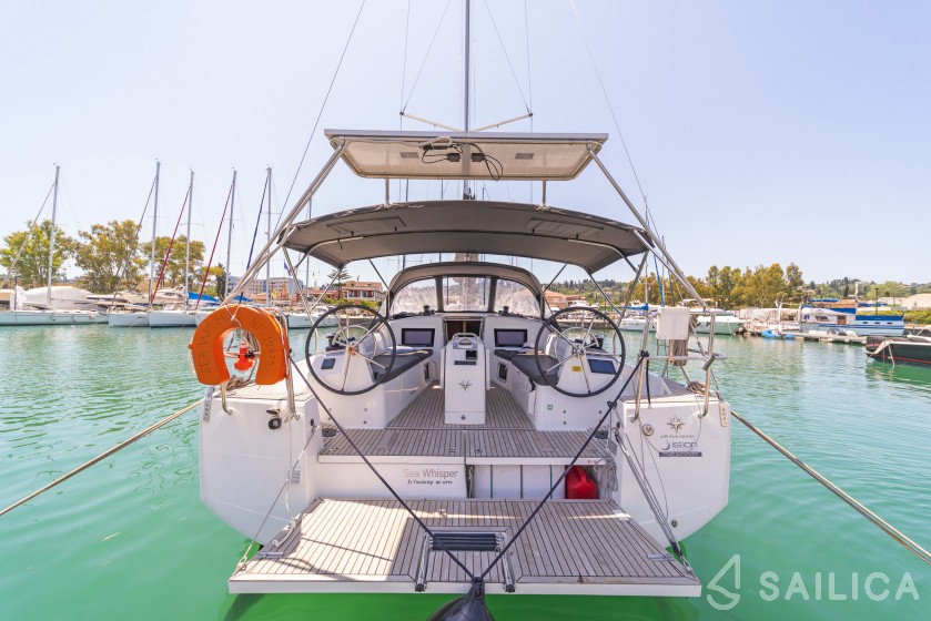 Sun Odyssey 410 - Yacht Charter Sailica