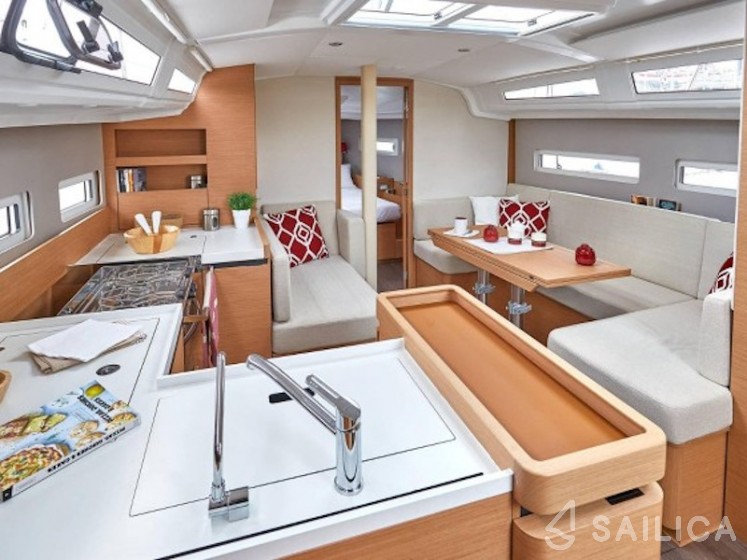 Sun Odyssey 410 - Yacht Charter Sailica