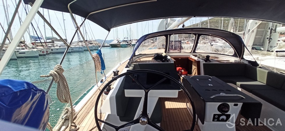 D&D Kufner 50 - Yacht Charter Sailica