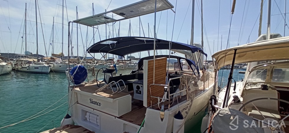 D&D Kufner 50 - Yacht Charter Sailica