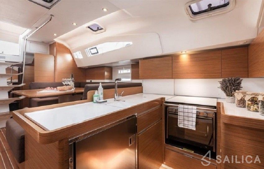 Elan 50 Impression - Yacht Charter Sailica