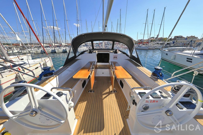 Elan Impression 50.1 - Yacht Charter Sailica