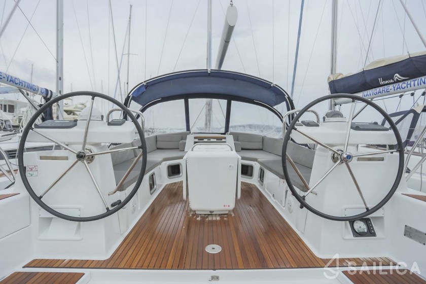 Jeanneau 54 - Yacht Charter Sailica