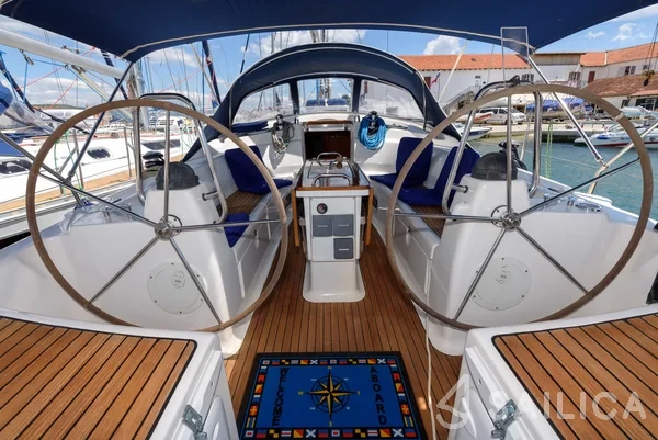 Bavaria 42 Cruiser - Yacht Charter Sailica
