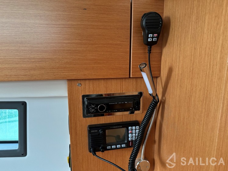 Bavaria C42 - Yacht Charter Sailica