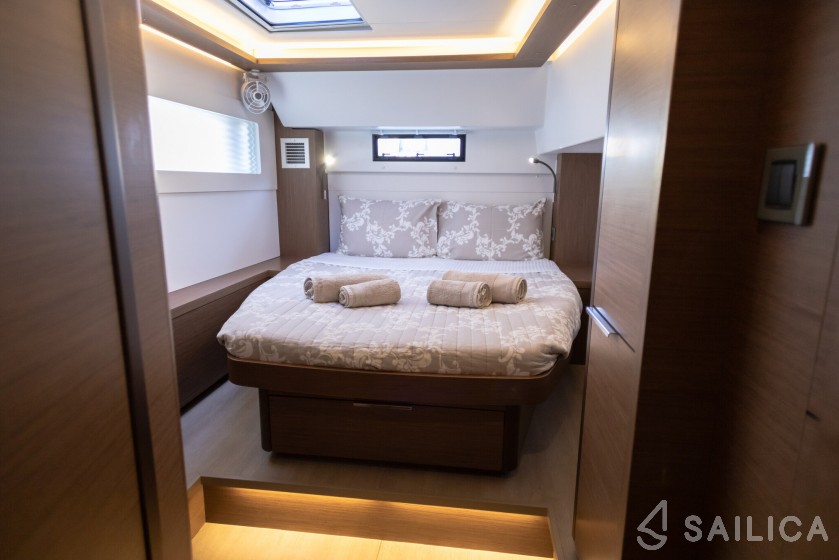 Lagoon 46  - Yacht Charter Sailica