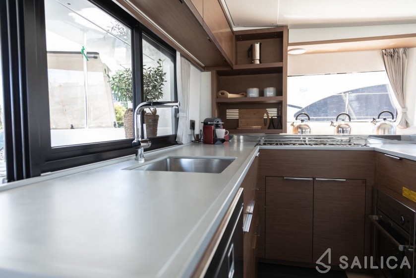 Lagoon 46  - Yacht Charter Sailica
