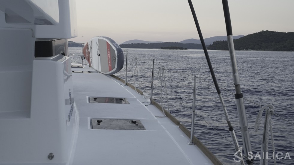 Lagoon 52 - Yacht Charter Sailica
