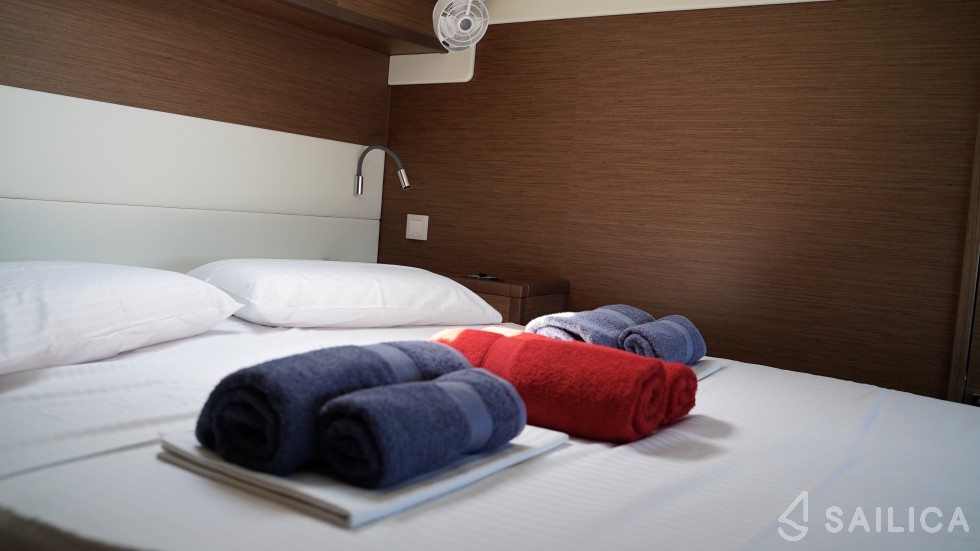 Lagoon 52 - Yacht Charter Sailica