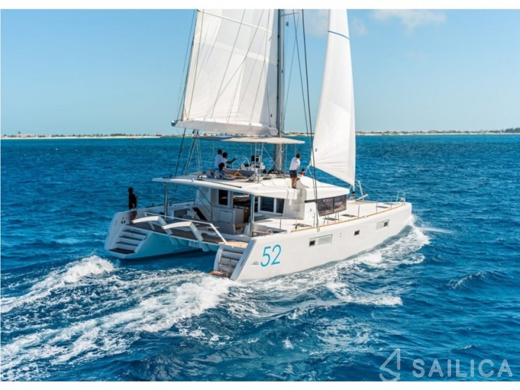 Lagoon 52 - Yacht Charter Sailica