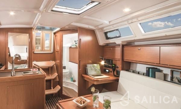 Bavaria Cruiser 34 - Yacht Charter Sailica