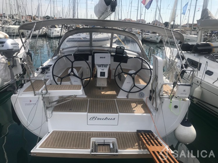 Hanse 388 - Yacht Charter Sailica