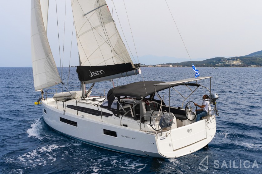 Sun Odyssey 410 - Yacht Charter Sailica