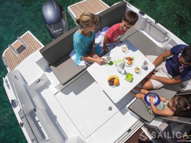 Merry Fisher 795 - Yacht Charter Sailica