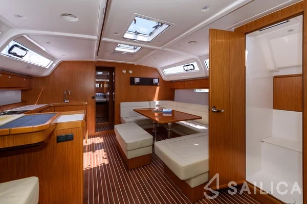 Bavaria 51 Cruiser - Yacht Charter Sailica