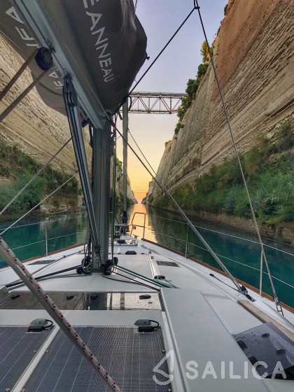 Sun Odyssey 479 - Yacht Charter Sailica