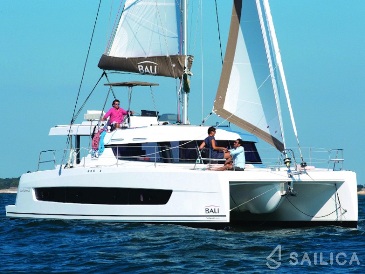 Bali Catspace - Yacht Charter Sailica