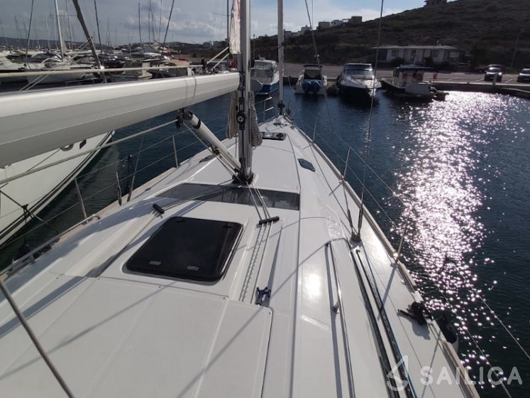 Elan Impression 45.1 - Yacht Charter Sailica