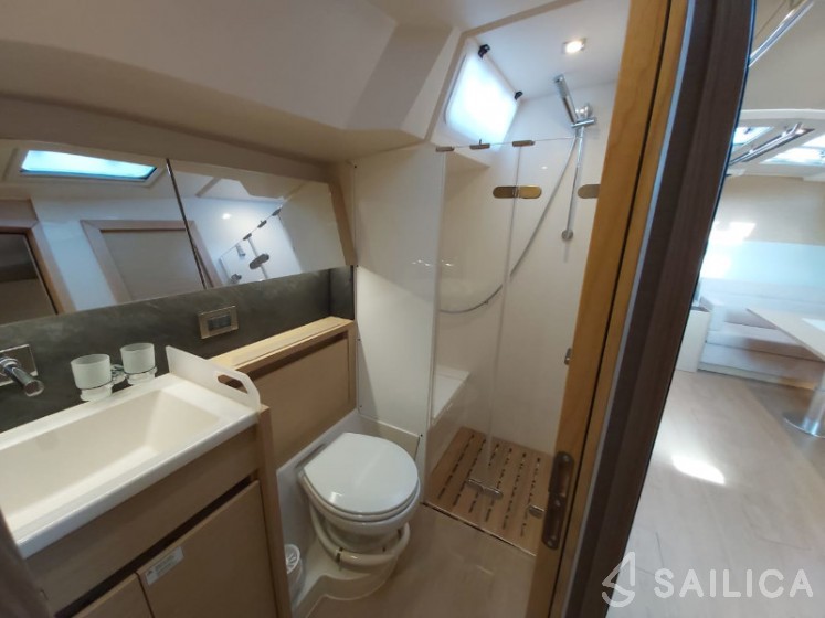 Hanse 548 - Yacht Charter Sailica