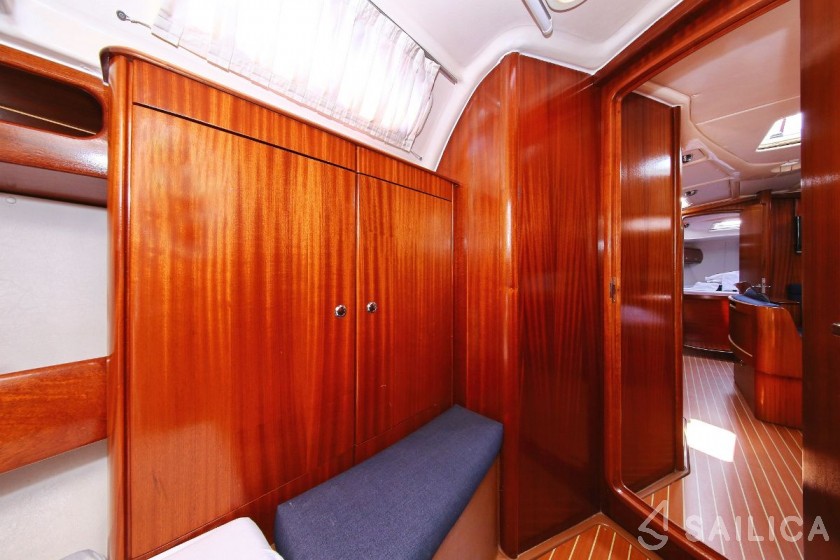 Bavaria 38 Cruiser - Yacht Charter Sailica