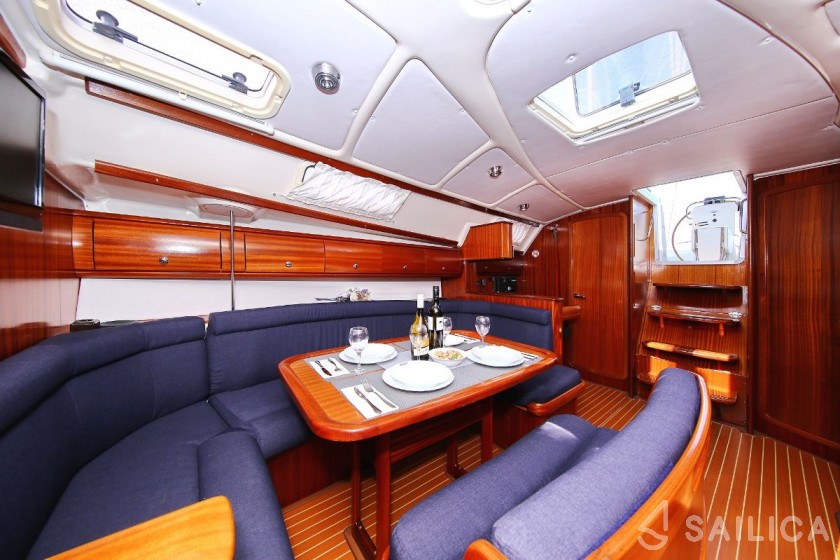 Bavaria 38 Cruiser - Yacht Charter Sailica