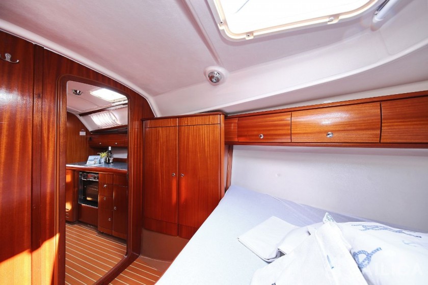 Bavaria 38 Cruiser - Yacht Charter Sailica