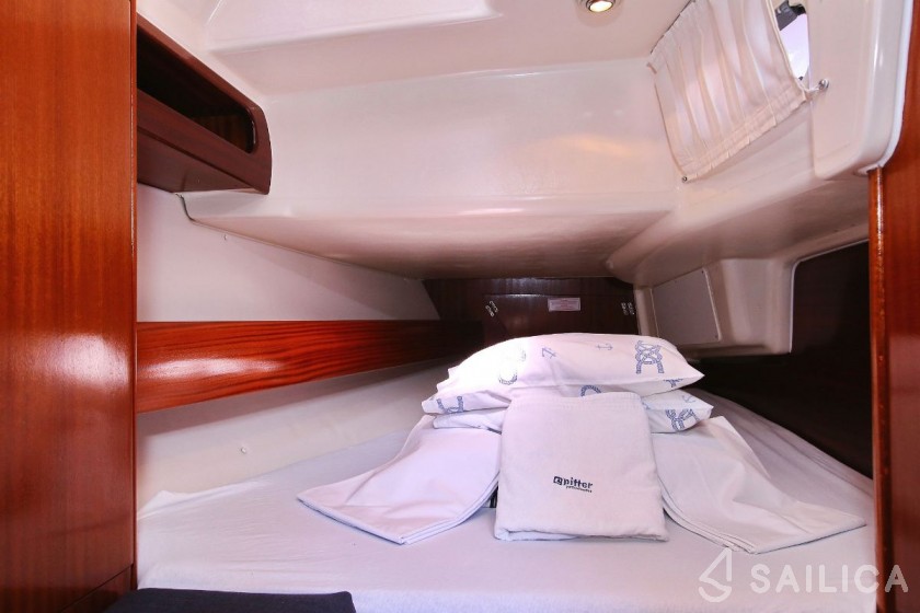 Bavaria 38 Cruiser - Yacht Charter Sailica