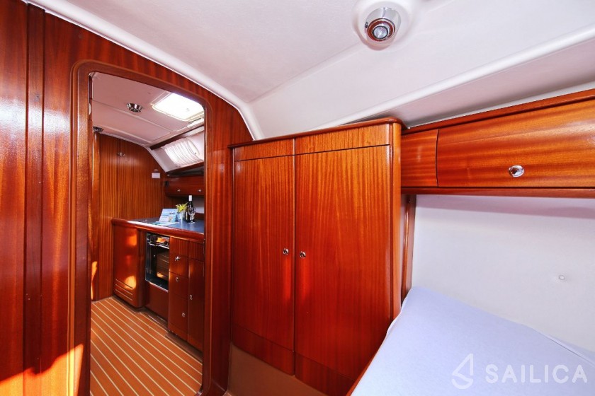 Bavaria 38 Cruiser - Yacht Charter Sailica