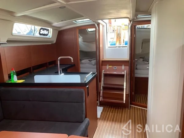 Hanse 388 - Yacht Charter Sailica