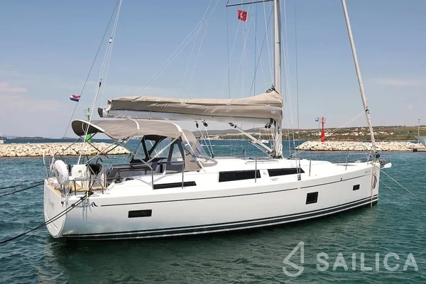 Hanse 388 - Yacht Charter Sailica