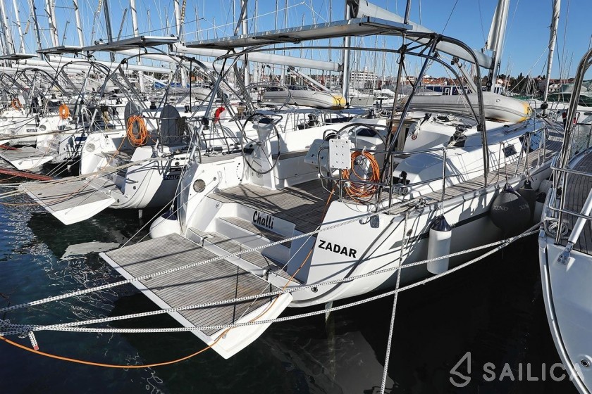 Bavaria 46 Cruiser - Yacht Charter Sailica