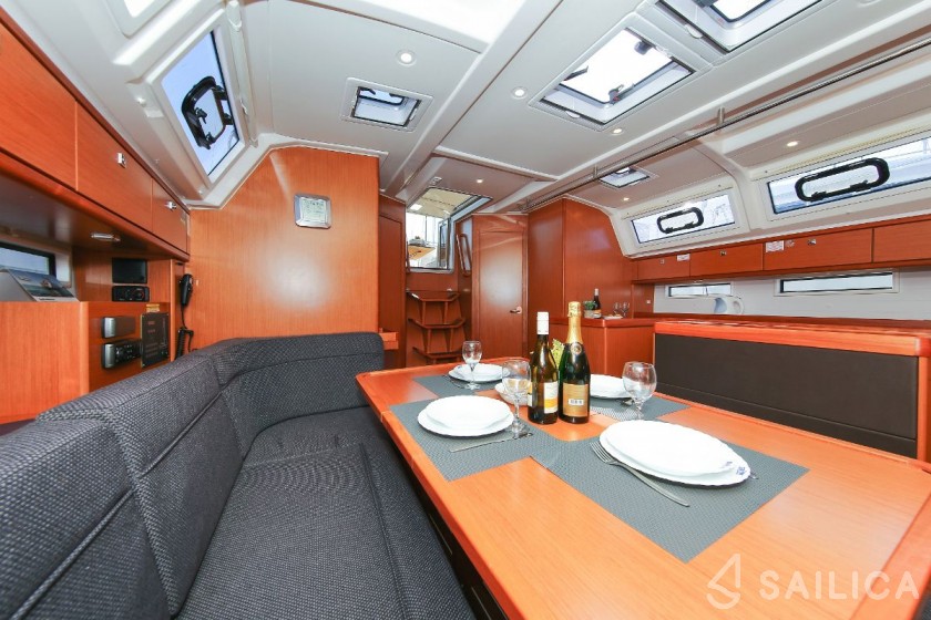 Bavaria 46 Cruiser - Yacht Charter Sailica