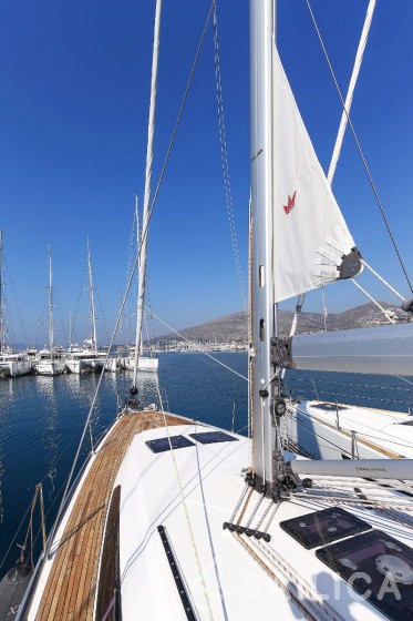 Bavaria 46 Cruiser - Yacht Charter Sailica