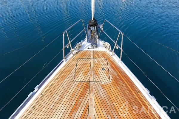 Bavaria 46 Cruiser - Yacht Charter Sailica