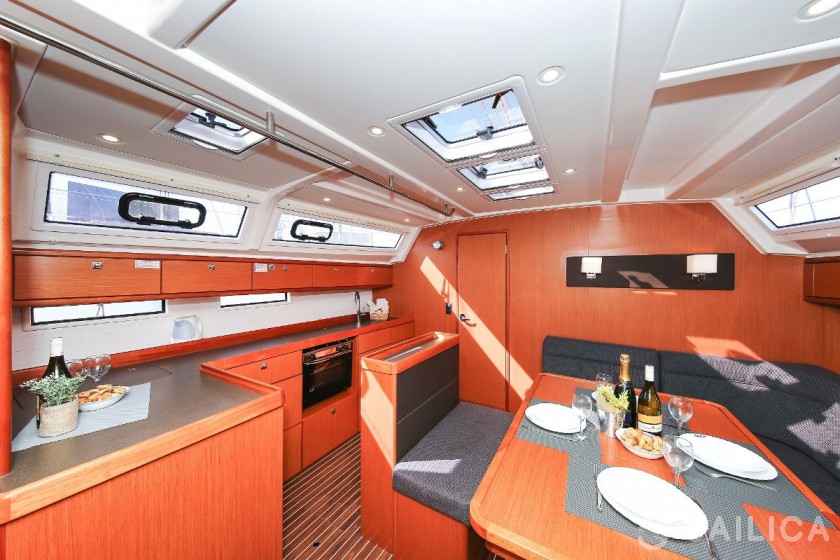 Bavaria 46 Cruiser - Yacht Charter Sailica