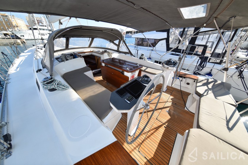 Bavaria Cruiser 56 - Yacht Charter Sailica