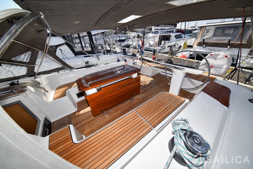 Bavaria Cruiser 56 - Yacht Charter Sailica