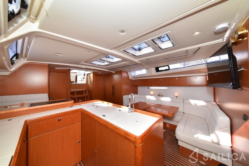 Bavaria Cruiser 56 - Yacht Charter Sailica