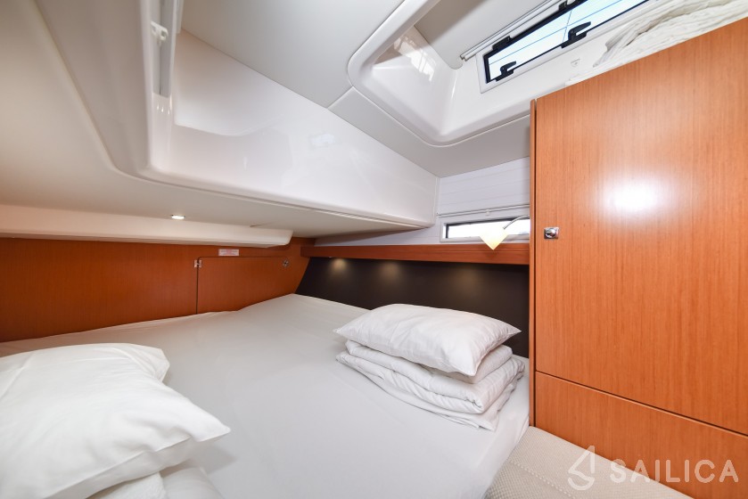 Bavaria Cruiser 56 - Yacht Charter Sailica